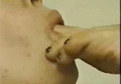 Olgun kıllı 1 Orkide 4k porn party