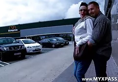 Soyunma odası mature sex partisi