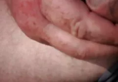 Şişman esmer kız alır Asya döşeme lezbian sex party sonra çivilenmiş