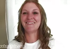 Sevimli Asyalı kız arkadaşı Berbat sex party 4k deldi
