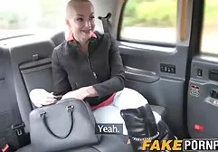 Charley clup parti sex chase derin gitmek için seviyor