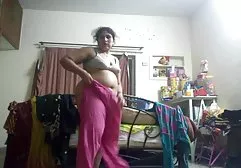Seksi oral sex partileri kırmızı çivi sikeyim